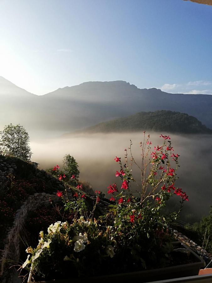 Gaïa, maison d'hôtes Verdon, vue féerique Blieux Esterno foto