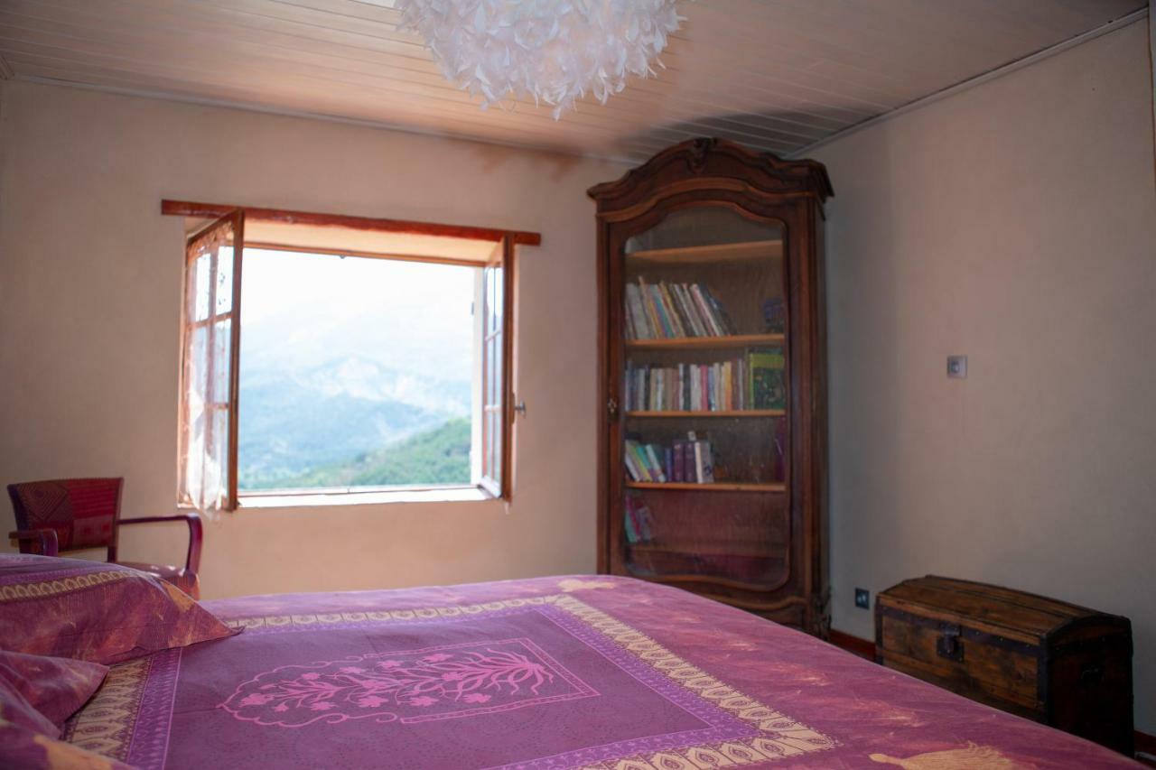 Gaïa, maison d'hôtes Verdon, vue féerique Blieux Esterno foto