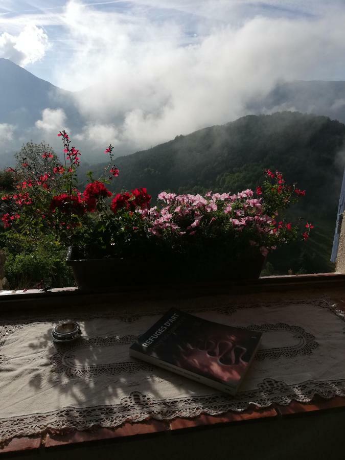 Gaïa, maison d'hôtes Verdon, vue féerique Blieux Esterno foto